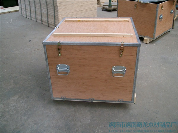 免熏蒸木箱在包裝運(yùn)輸中的優(yōu)勢(shì)